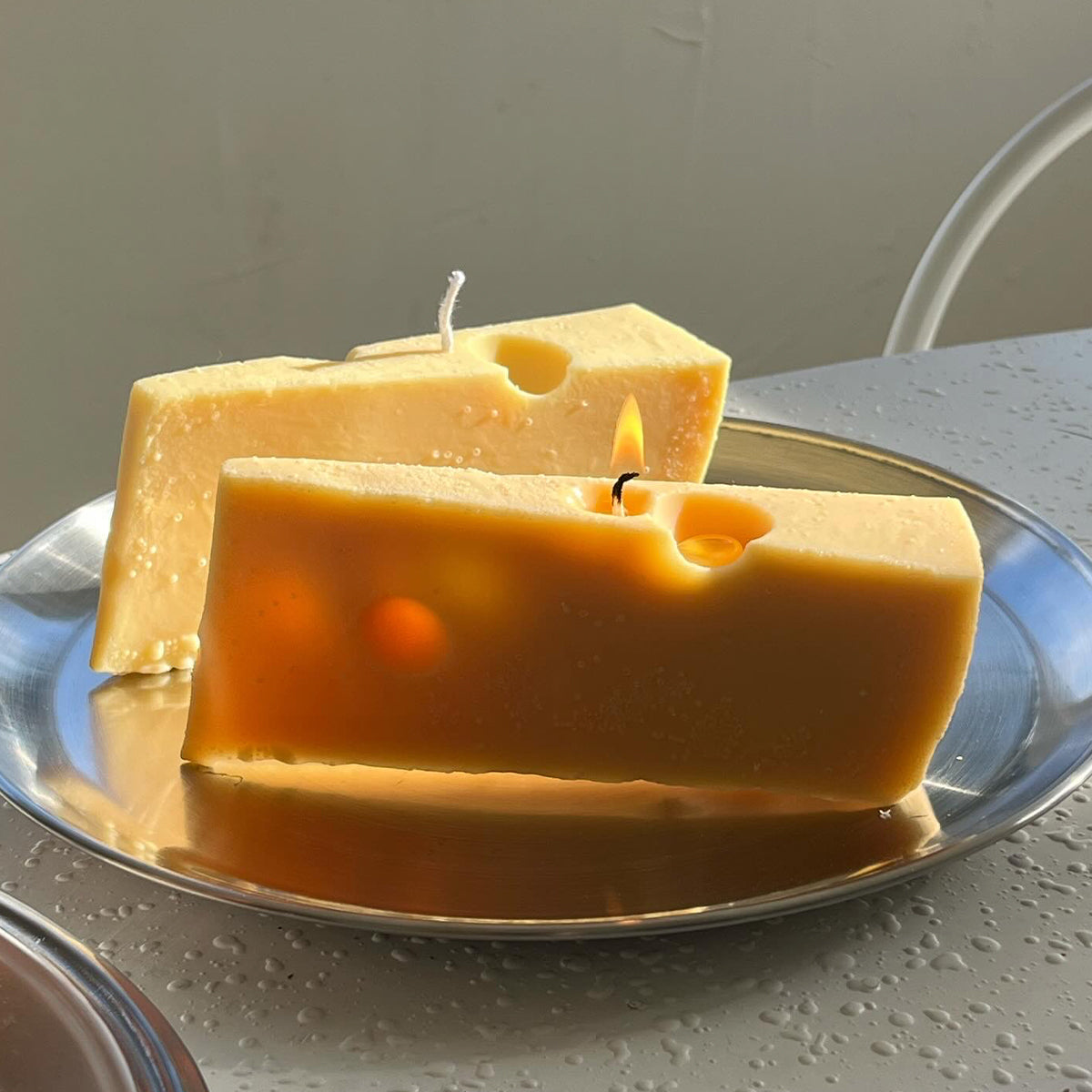 cheese ランプ Swiss Cheese Candle | Scandles